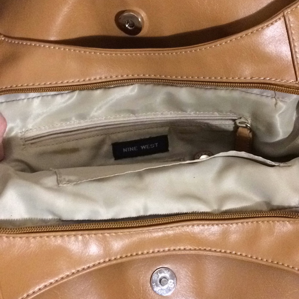 Nine West bag - Picture 2 of 3